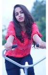 Divya Sree photo