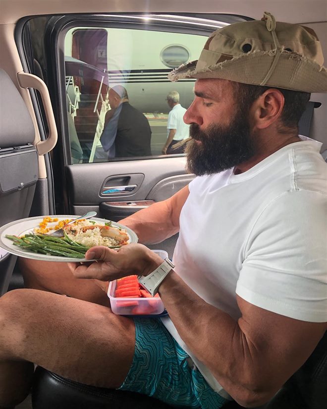 Dan Bilzerian Lifestyle Will Blow Your Wind