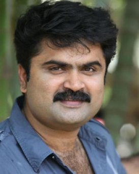 Anoop Menon: Age, Photos, Biography, Height, Birthday, Movies, Latest ...