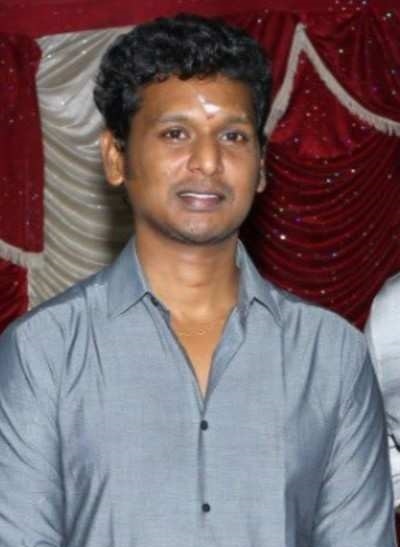 Lokesh Kanagaraj Biography, Family, Career, Birthday, Height, Age, Net