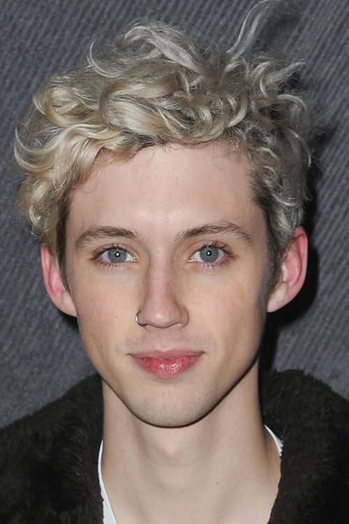 Troye Sivan Photos : Pictures, Latest photoshoot of Troye Sivan, Latest ...